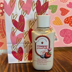 Bath & Body Works Strawberry Pound Cake Body Lotion - Cream and Red